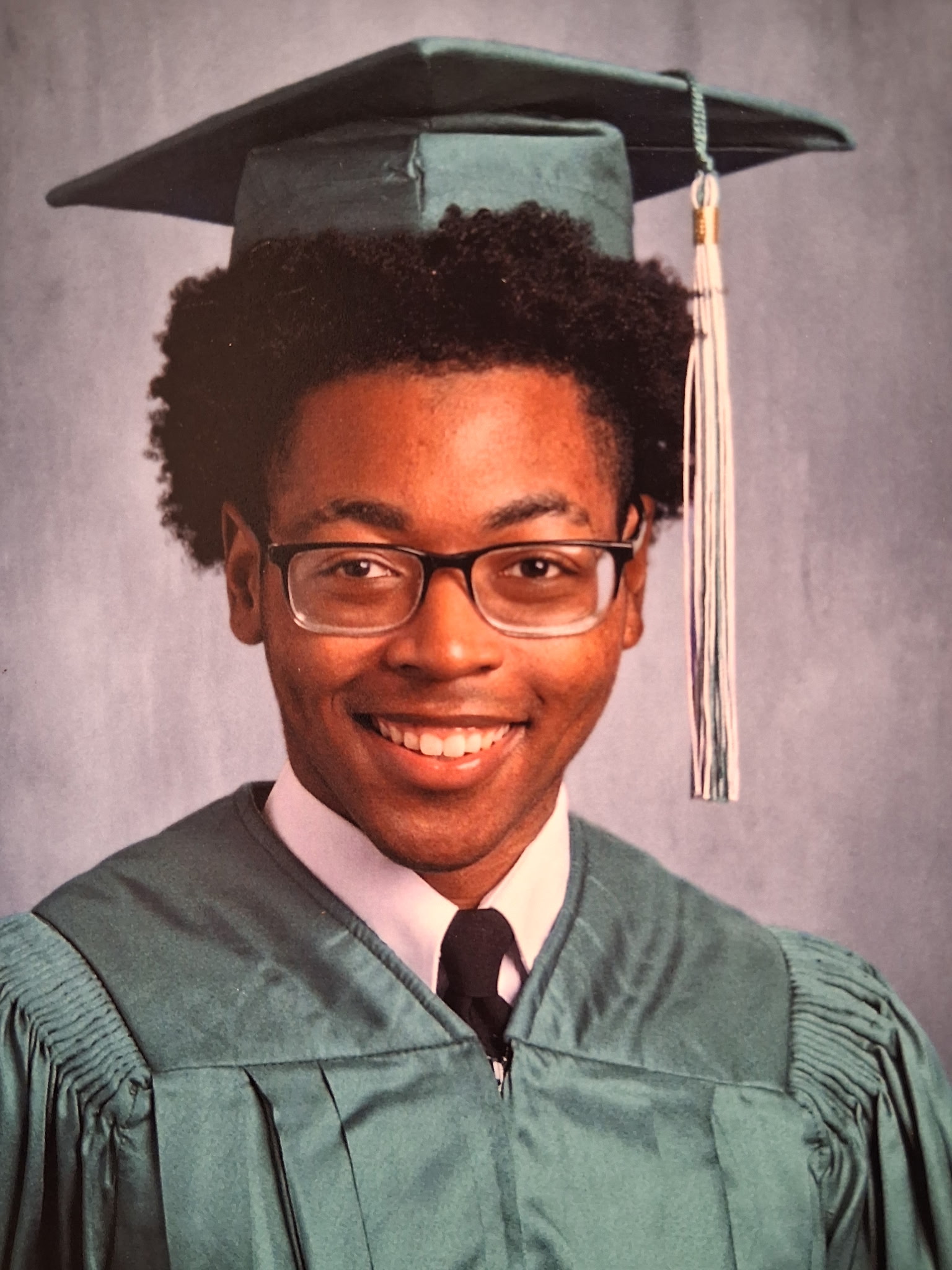 Charles Jolivette Cuero High School Class of 2025